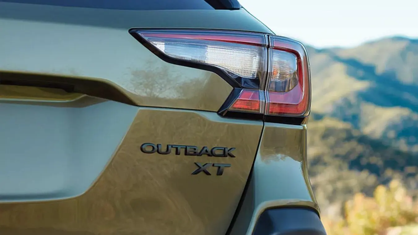 2025 Subaru Outback XT Trim