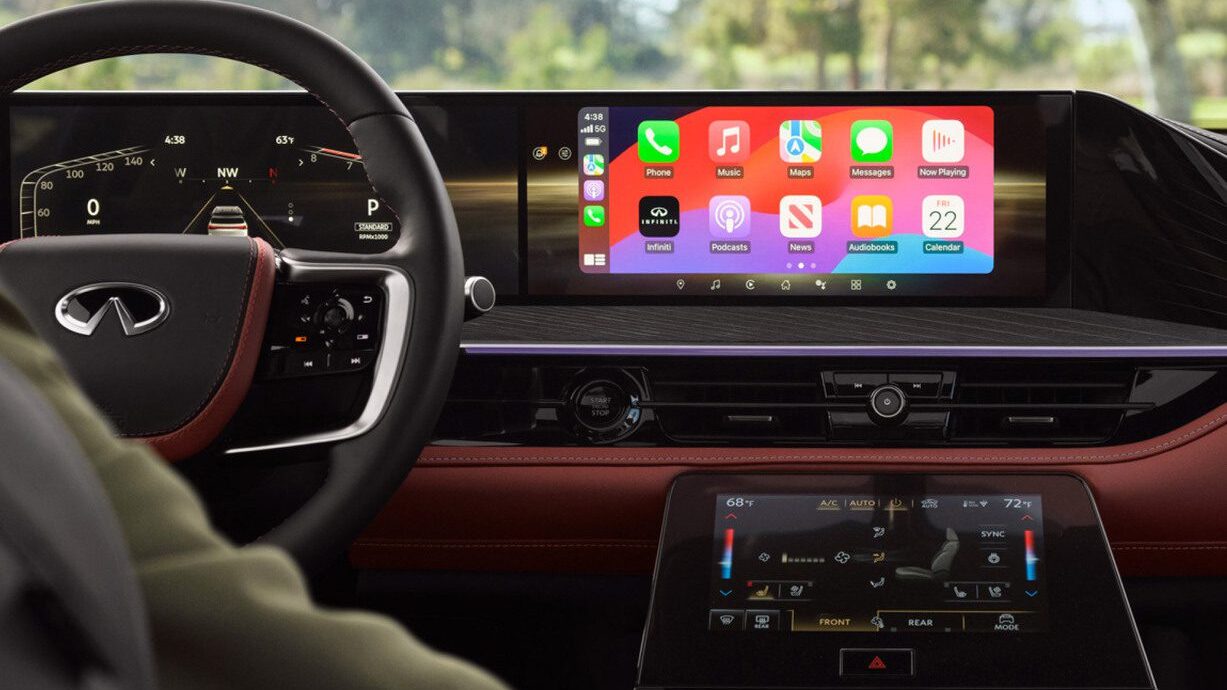 2025 Infiniti QX80 Connectivity