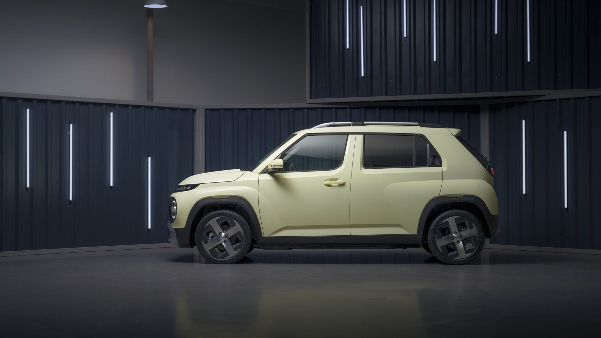Side Profile of the 2025 Hyundai inster