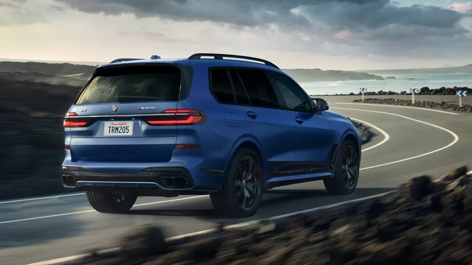 2026 BMW X7 on the move