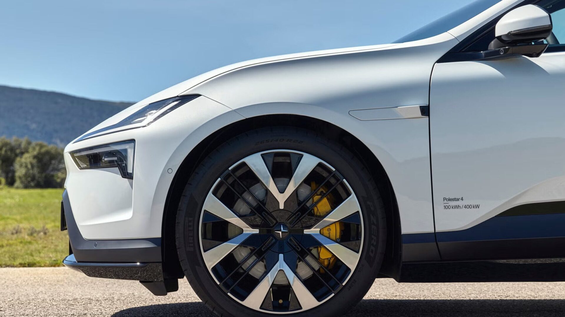 Polestar 4 Performance