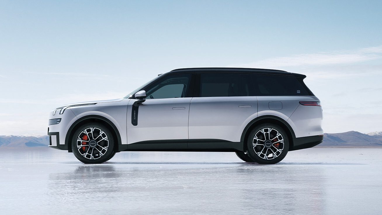 Lynk & Co 900 design