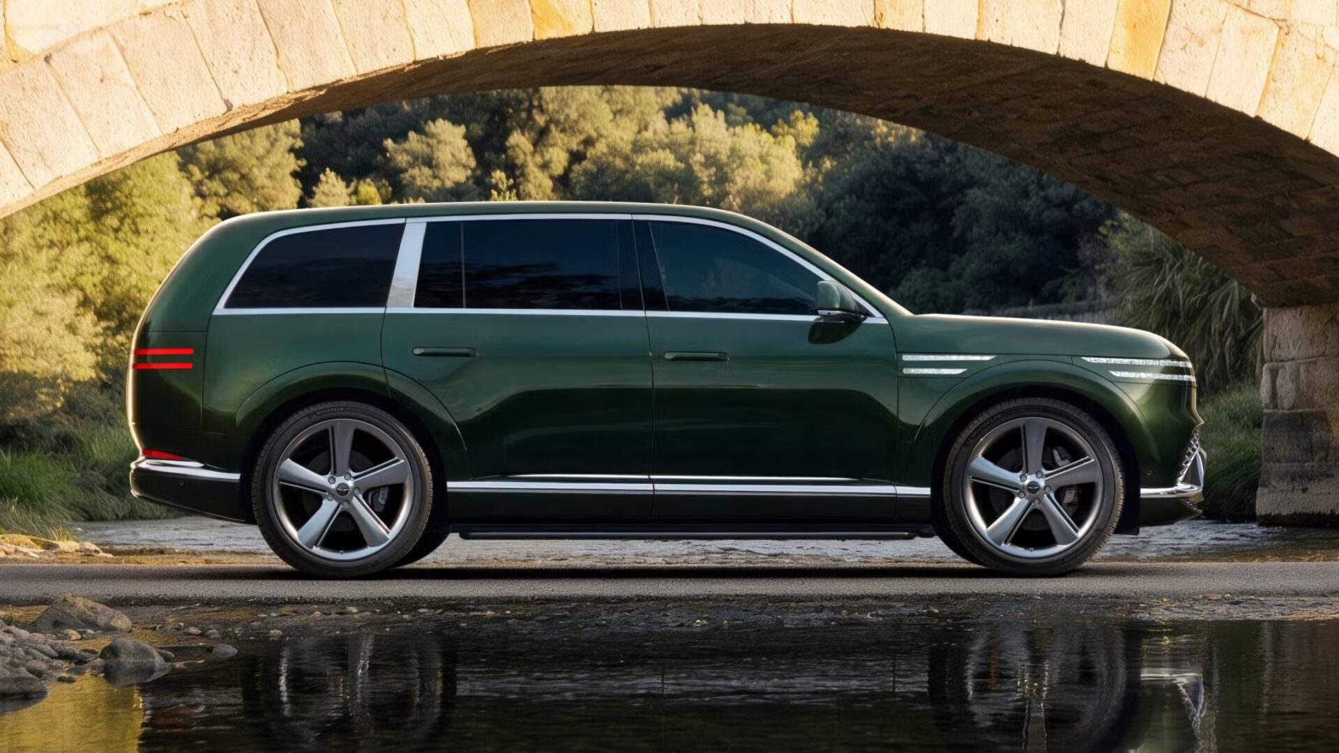 Side profile of the 2027 GV90 
