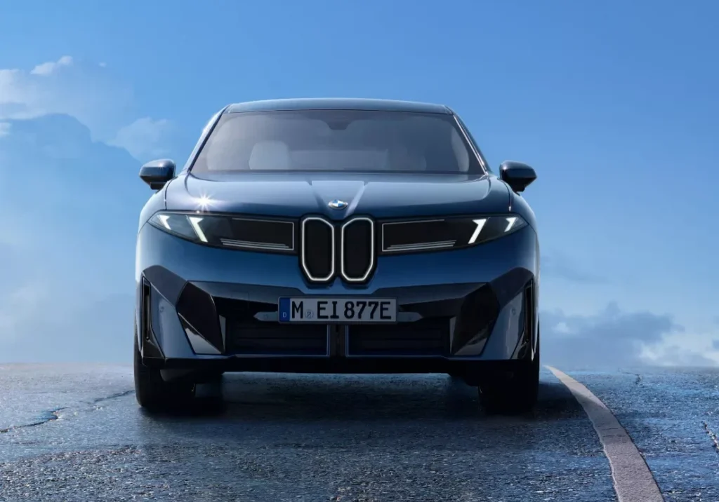 BMW iX3 face