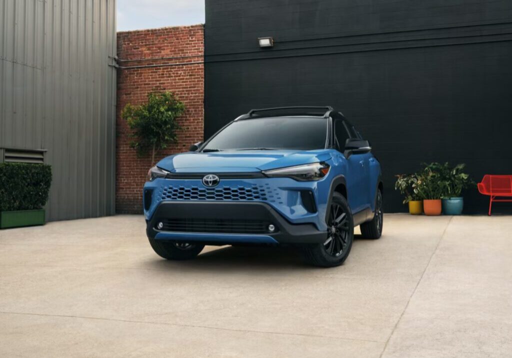 2026 Toyota Cross Hybrid